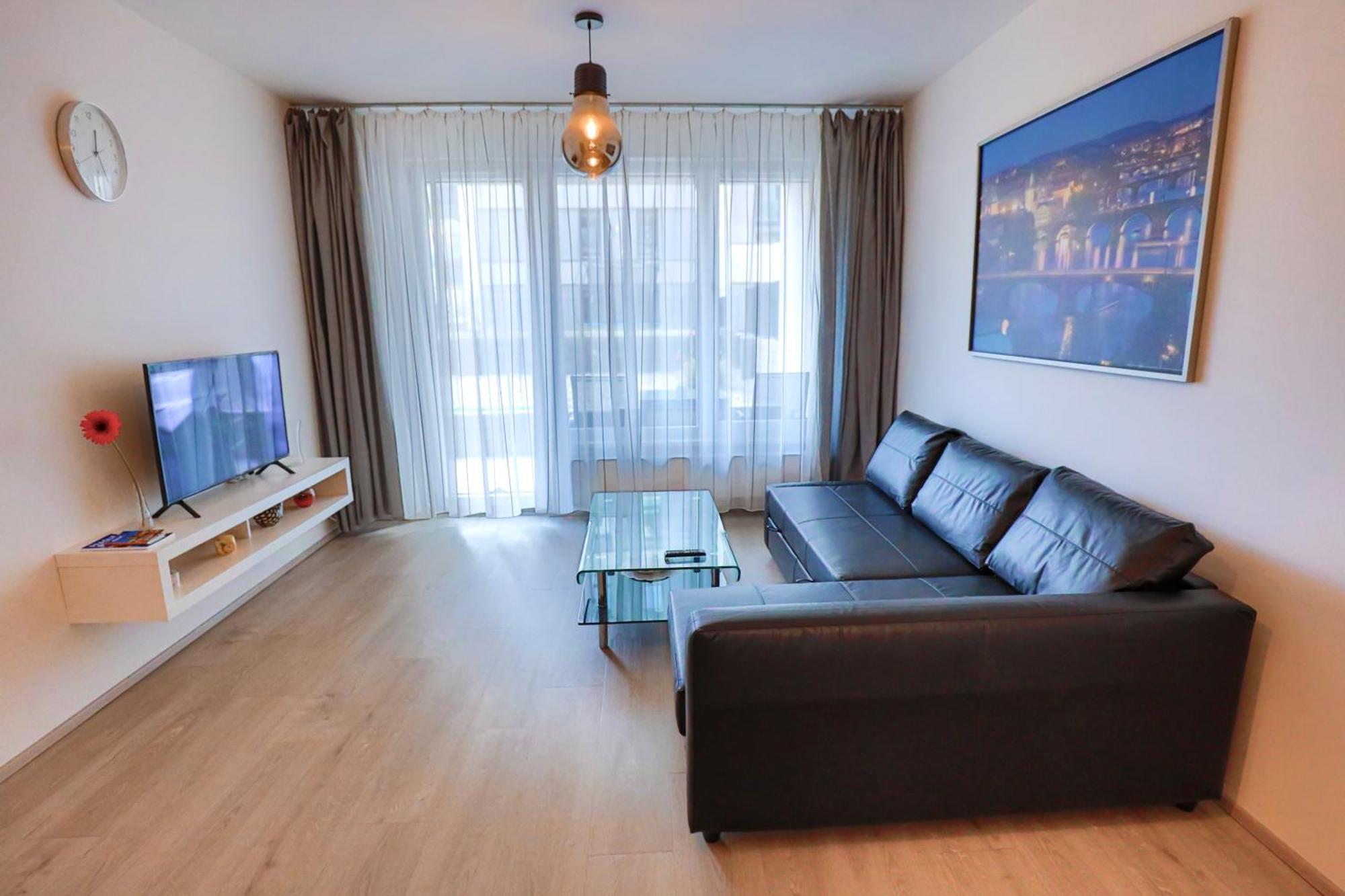 Modern Apartment • Garden • Near The City Center Praga Exterior foto